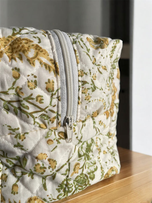 La trousse de toilette Thérèse